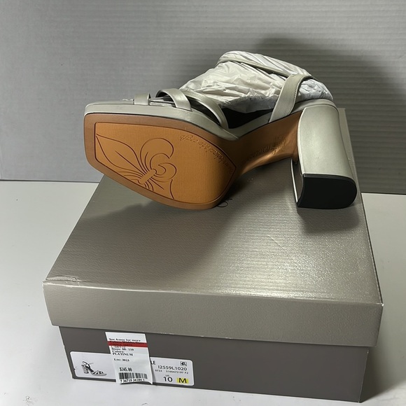 Damilis Platform Sandal (Women) - Picture 4 of 4